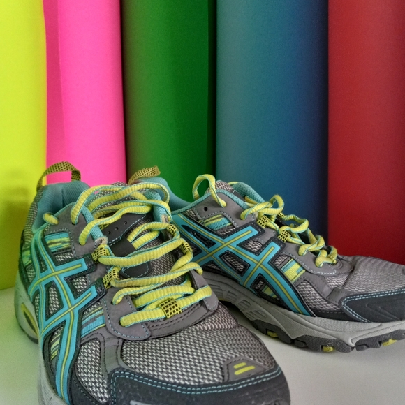 ASICS women's running shoes, good condition - Picture 3 of 4